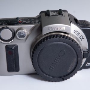 APPAREIL PHOTO-CANON EOS IX ARGENTIQUE 1990-SANS-REFFLEX APS --trés bon état