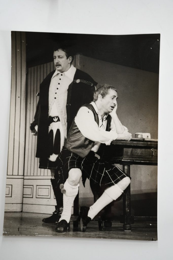 PHOTO Argentique France Théâtre comique 18X24cm 1970