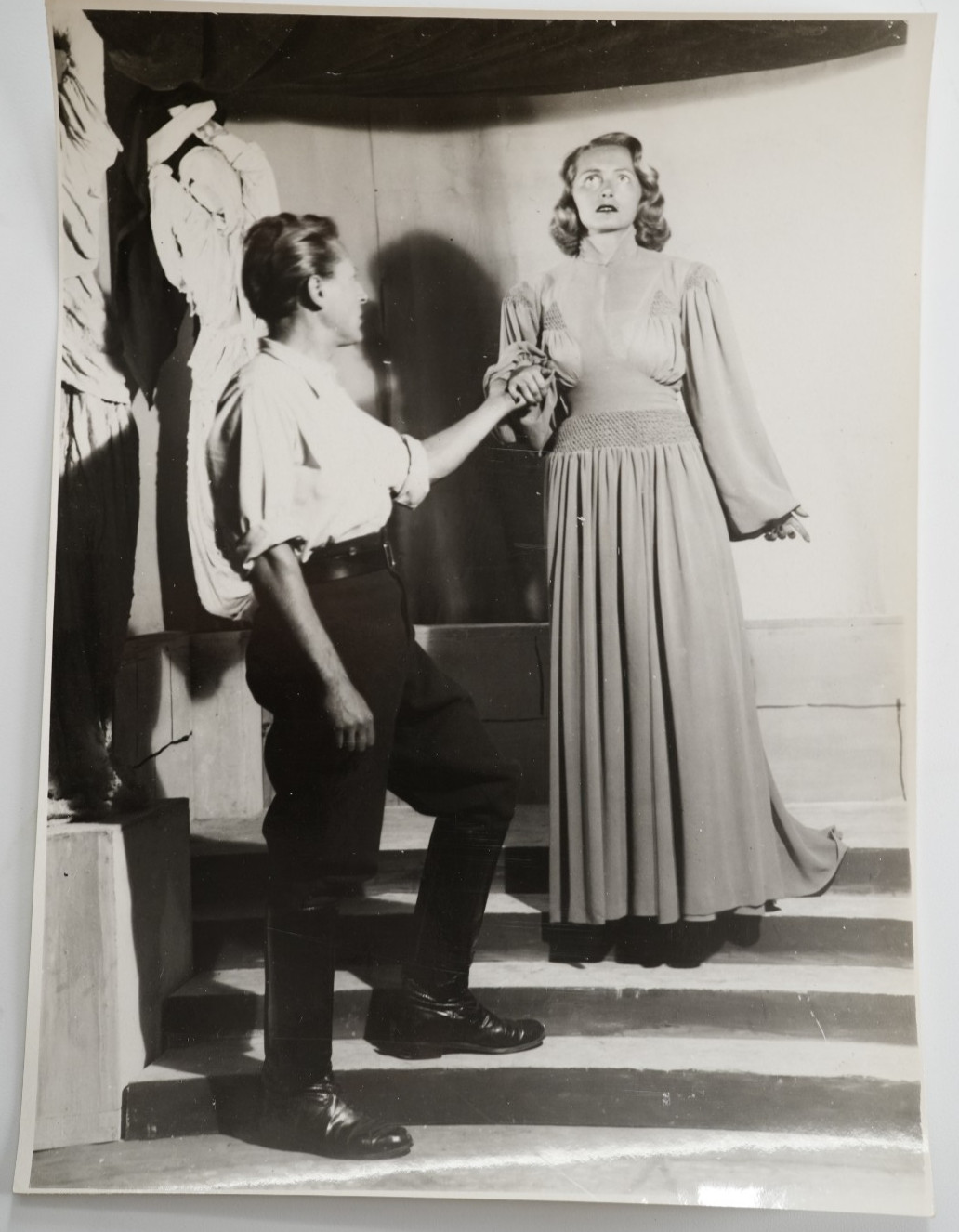 PHOTO Argentique France Théâtre actrice à identifié 18X24cm 1970