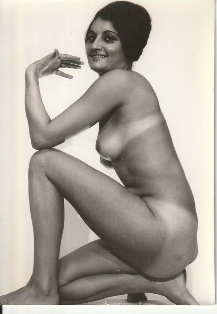 TIRAGE PHOTO ARGENTIQUE 1960 PROFESSIONNEL PINUP FEMME NUE NU ARTISTIQUE 9X12CM