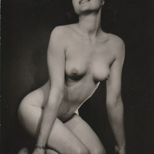 TIRAGE PHOTO	ARGENTIQUE 1960 STUDIO PINUP FEMME NUE NU ARTISTIQUE 10X15CM