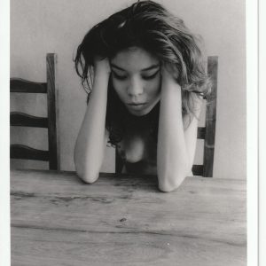 PHOTO argentique artistique NU féminin femme nue NOIR ET BLANC format 13X18 1980