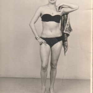 TIRAGE PHOTO ARGENTIQUE 1960 SNAP SHOT PINUP FEMME NUE NU ARTISTIQUE