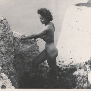TIRAGE PHOTO	ARGENTIQUE 1950 	PINUP FEMME NUE NU ARTISTIQUE 18X22CM