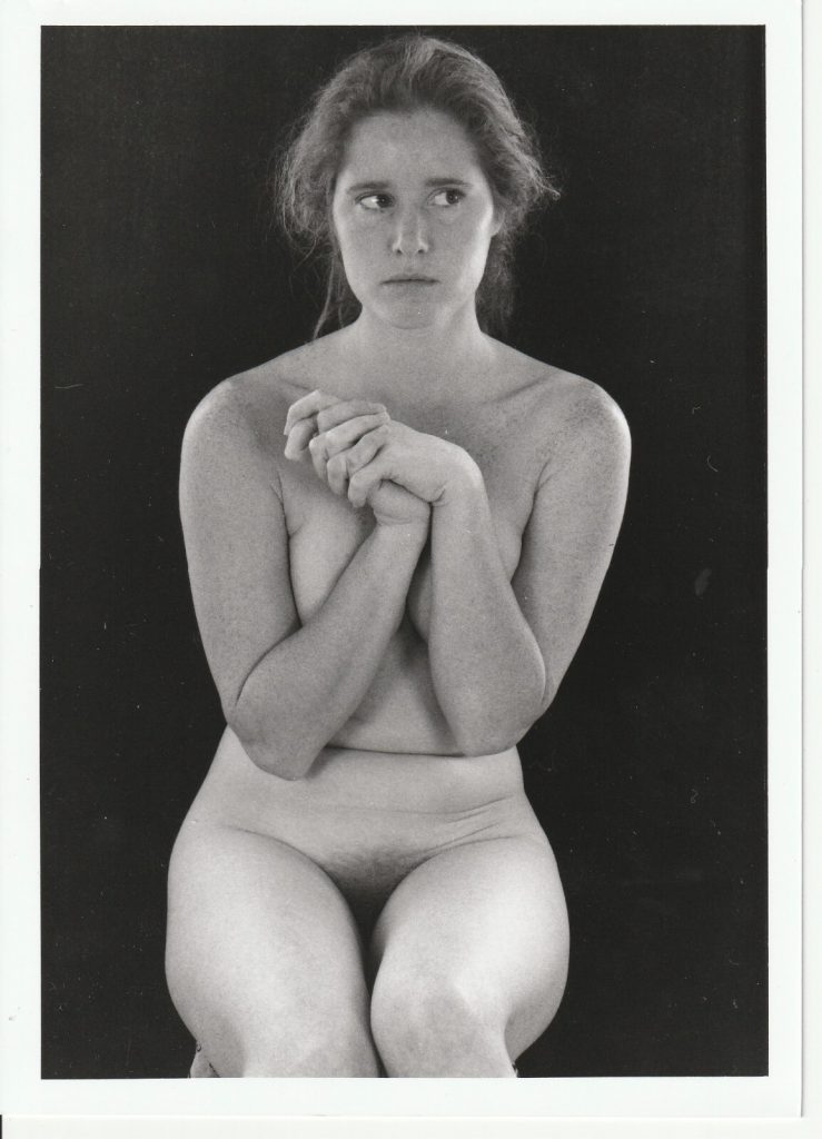 PHOTO argentique artistique NU féminin femme nue NOIR ET BLANC format 13X18 1980