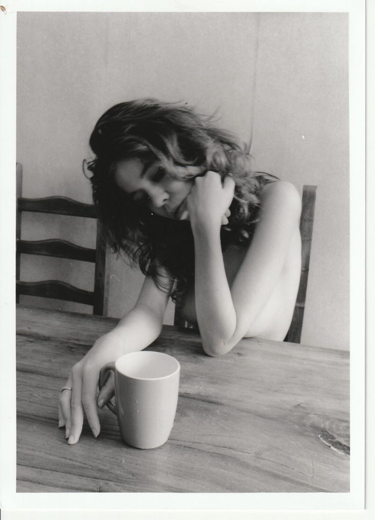 PHOTO argentique artistique NU féminin femme nue NOIR ET BLANC format 13X18 1980