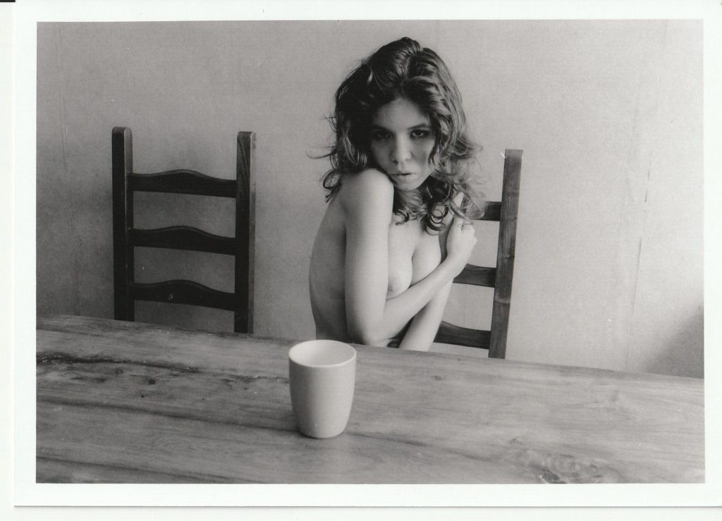 PHOTO argentique artistique NU féminin femme nue NOIR ET BLANC format 13X18 1980