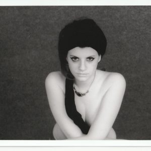 PHOTO argentique artistique NU féminin femme nue NOIR ET BLANC format 13X18 1980