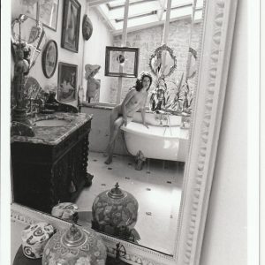 PHOTO argentique  NU NOIR ET BLANC format 13X18 circa 1980