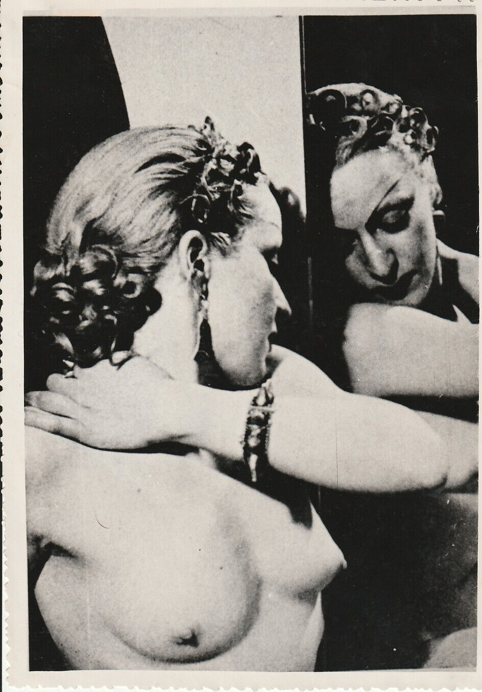 TIRAGE PHOTO ARGENTIQUE 1940 PINUP FEMME NUE NU ARTISTIQUE FORMAT 12X17cm