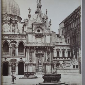 TIRAGE PHOTO 1880 albumine collé sur carton ITALIE Palais Ducale 32x24cm