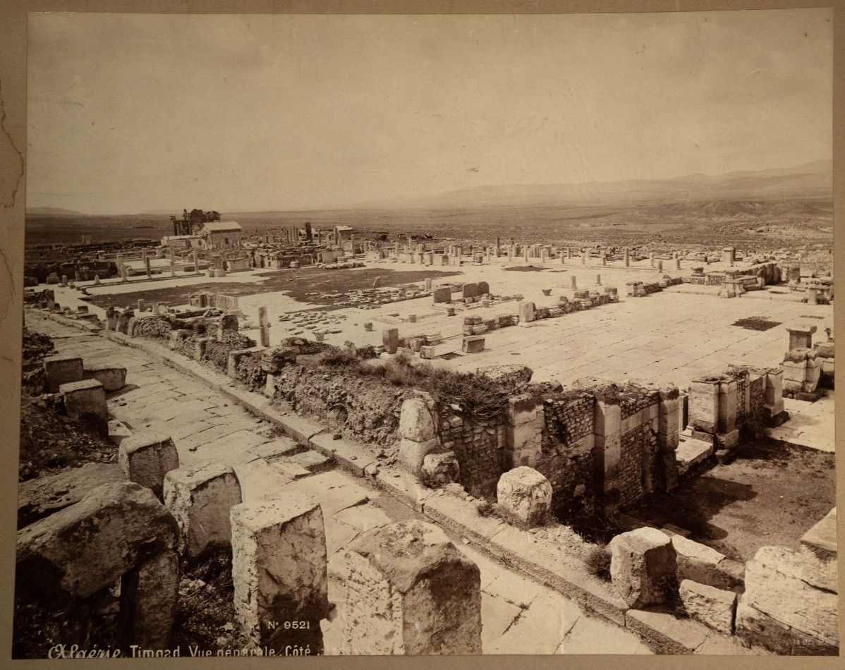 Albumine Algérie Timagd 34X26cm vue général de côté 1880