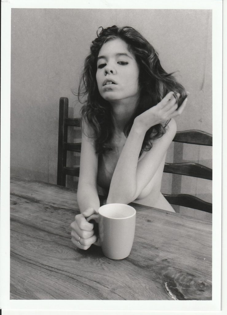 PHOTO argentique artistique NU féminin femme nue NOIR ET BLANC format 13X18 1980