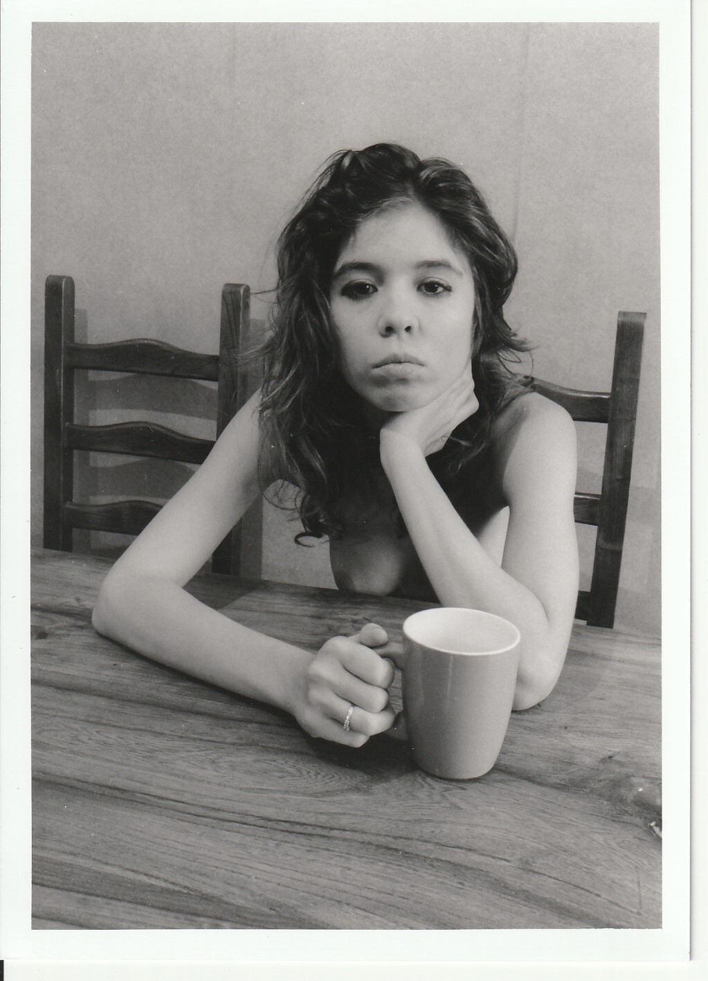 PHOTO argentique artistique NU féminin femme nue NOIR ET BLANC format 13X18 1980