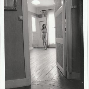 PHOTO argentique artistique NU féminin femme nue NOIR ET BLANC format 13X18 1980