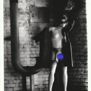 PHOTO argentique nu femme nue pinup NOIR ET BLANC format 13X18cm circa 1980