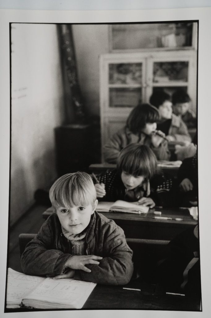 PHOTO Argentique reportage en Roumanie 18X24cm 1990 Olivier Culmann