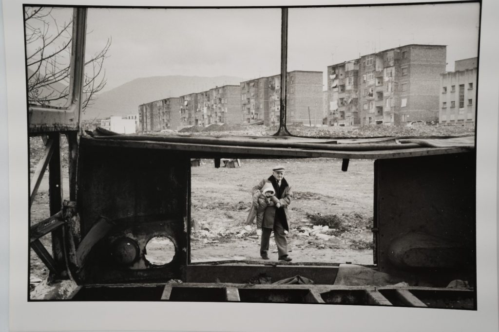 PHOTO Argentique reportage en Roumanie 18X24cm 1990 Olivier Culmann