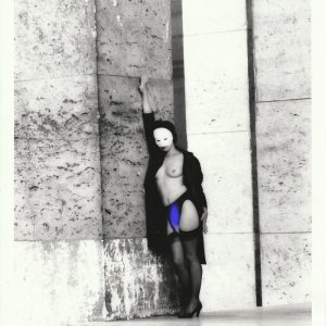 PHOTO argentique nu femme nue pinup NOIR ET BLANC format 13X18cm circa 1980