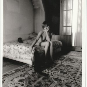 PHOTO argentique nu femme nue pinup NOIR ET BLANC format 13X18cm circa 1980