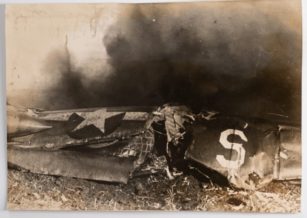 PHOTO Allemagne	Chasseur nord-américain abattu	12x17cm	1940 MILITARIA