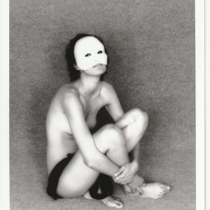 PHOTO argentique  NU NOIR ET BLANC format 13X18 circa 1980