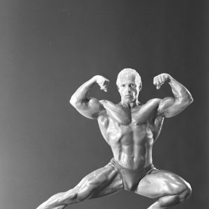 Tirage photo argentique NOIR ET BLANC HOMME NU 20X30cm BODYBULDER