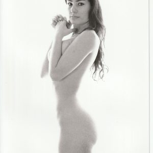 PHOTO argentique  NU NOIR ET BLANC format 13X18 circa 1980