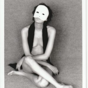 PHOTO argentique  NU NOIR ET BLANC format 13X18 circa 1980