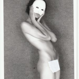 PHOTO argentique  NU NOIR ET BLANC format 13X18 circa 1980