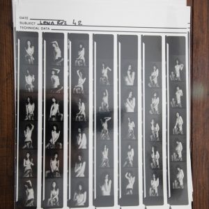 PHOTO argentique nu femme nue PLANCHE CONTACT NOIR ET BLANC circa 1980