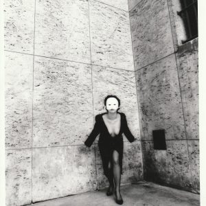 PHOTO argentique nu femme nue pinup NOIR ET BLANC format 13X18cm circa 1980