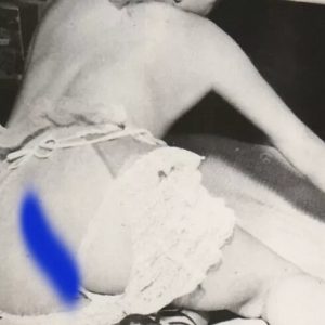 TIRAGE PHOTO ARGENTIQUE 1960-70 FEMME NUE AMATEUR NU SNAP SHOT