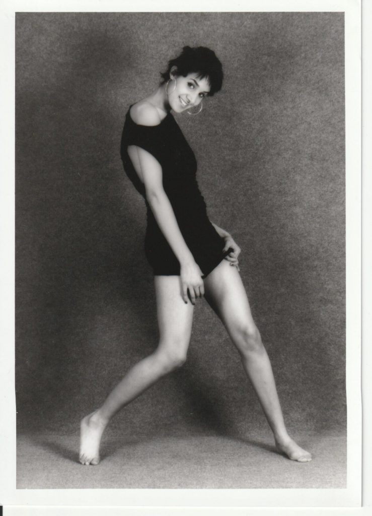 PHOTO argentique  femme sexy pinup NOIR ET BLANC format 13X18 circa 1980