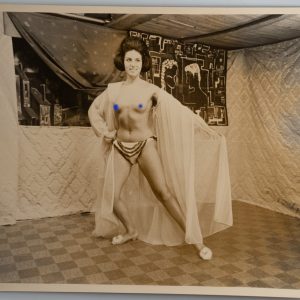 TIRAGE PHOTO Argentique	France	PINUP FEMME NUE NU ARTISTIQUE	18X24cm	1960
