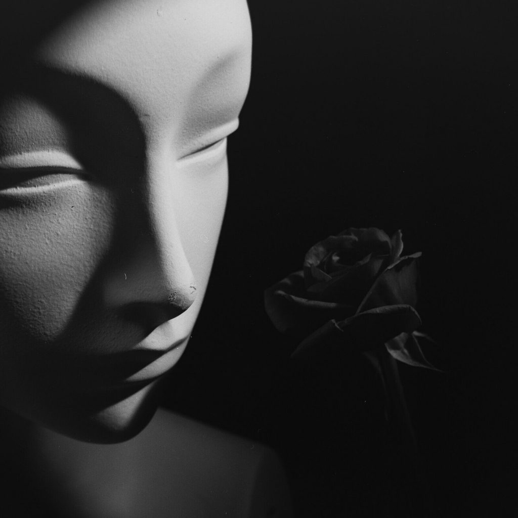 photo ARTISTIQUE sur papier argentique 1960 format 30x30cm