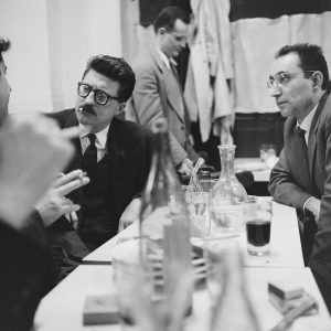 Photo sur papier  argentique BISTROT PARIS 1960 format 30x30cm