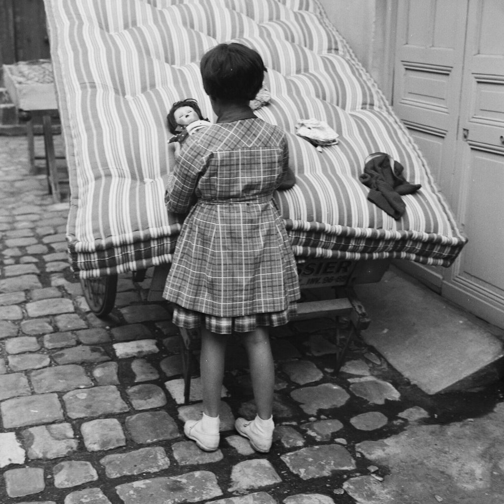 Photo papier argentique Baryté Espagne ENFANT 1960 format 40x40cm