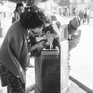 Photo papier  argentique Baryté  Espagne ENFANT 1960 format 40x40cm