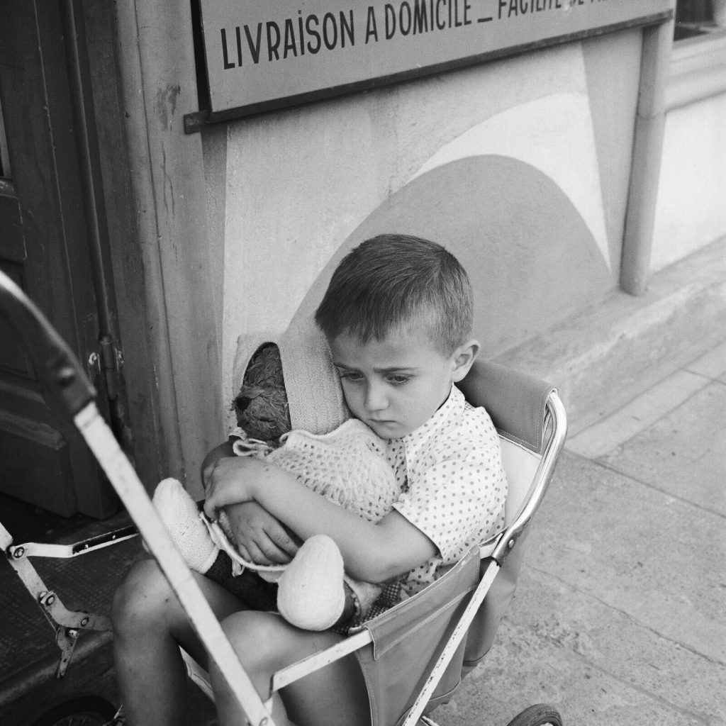 Photo papier argentique Baryté Espagne ENFANT 1960 format 40x40cm