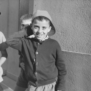 Photo papier  argentique Baryté  Espagne ENFANT 1960 format 40x40cm