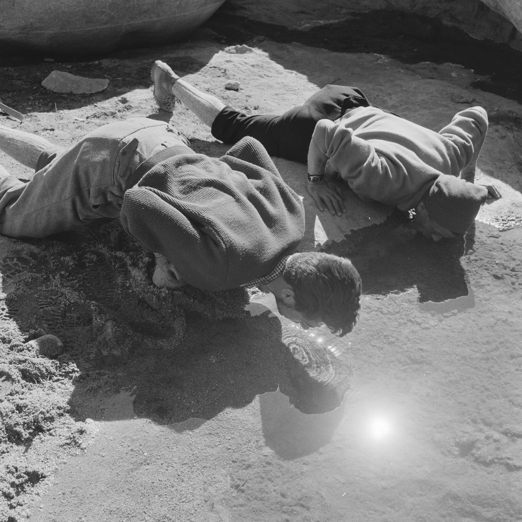 Photo sur papier  argentique BARYTE EXPEDITION Algerie 1960 format 40x40cm