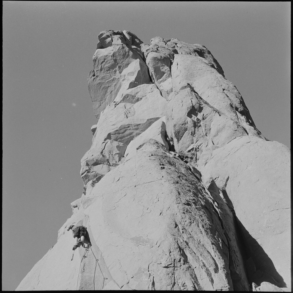 Photo papier  argentique BARYTE MONTAGNE ALPINISME Algerie 1960 format 40x40cm