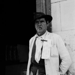 Photo papier  argentique Espagne Portraits d' homme 1960 format 40x40cm