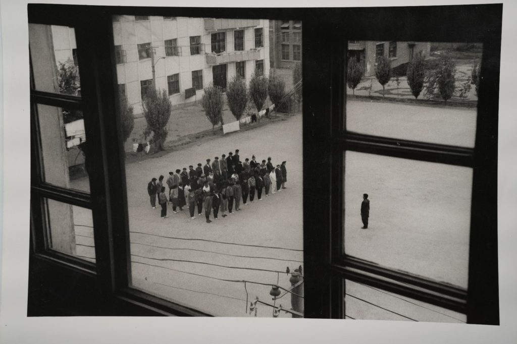 PHOTO Argentique reportage en Roumanie 18X24cm 1990 Olivier Culmann