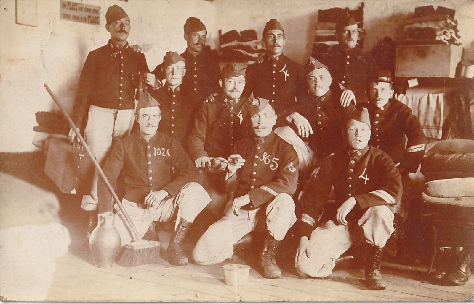 TIRAGE PHOTO CARTE ARGENTIQUE 1910 MILITAIRE REGIMENT 10X15cm 1910