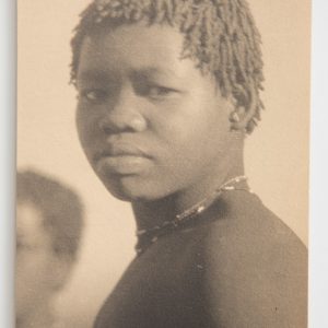PHOTO CARTE POSTAL ZULU FORMAT 9x13,5cm CIRCA 1940 JEUNE FEMME PORTRAIT