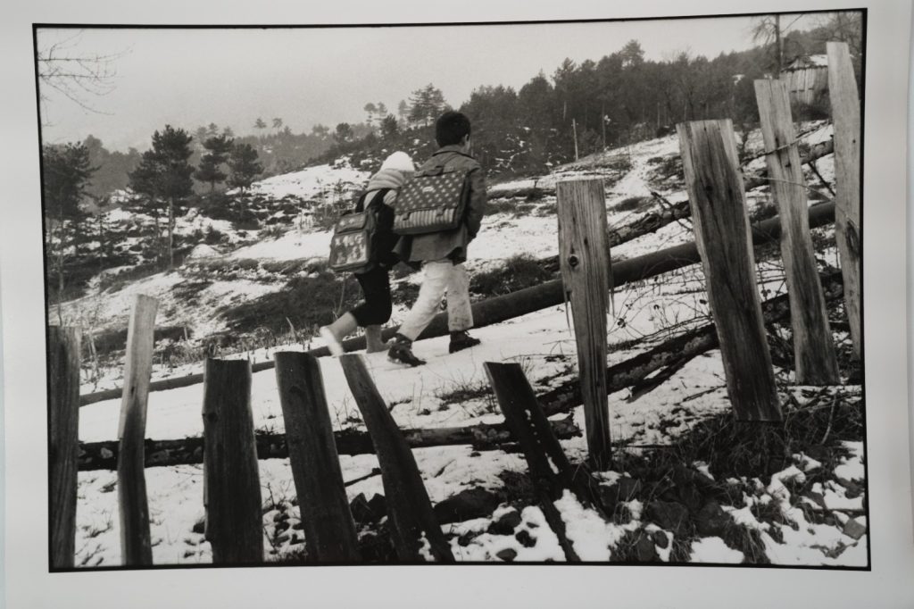 PHOTO Argentique reportage en Roumanie 18X24cm 1990 Olivier Culmann
