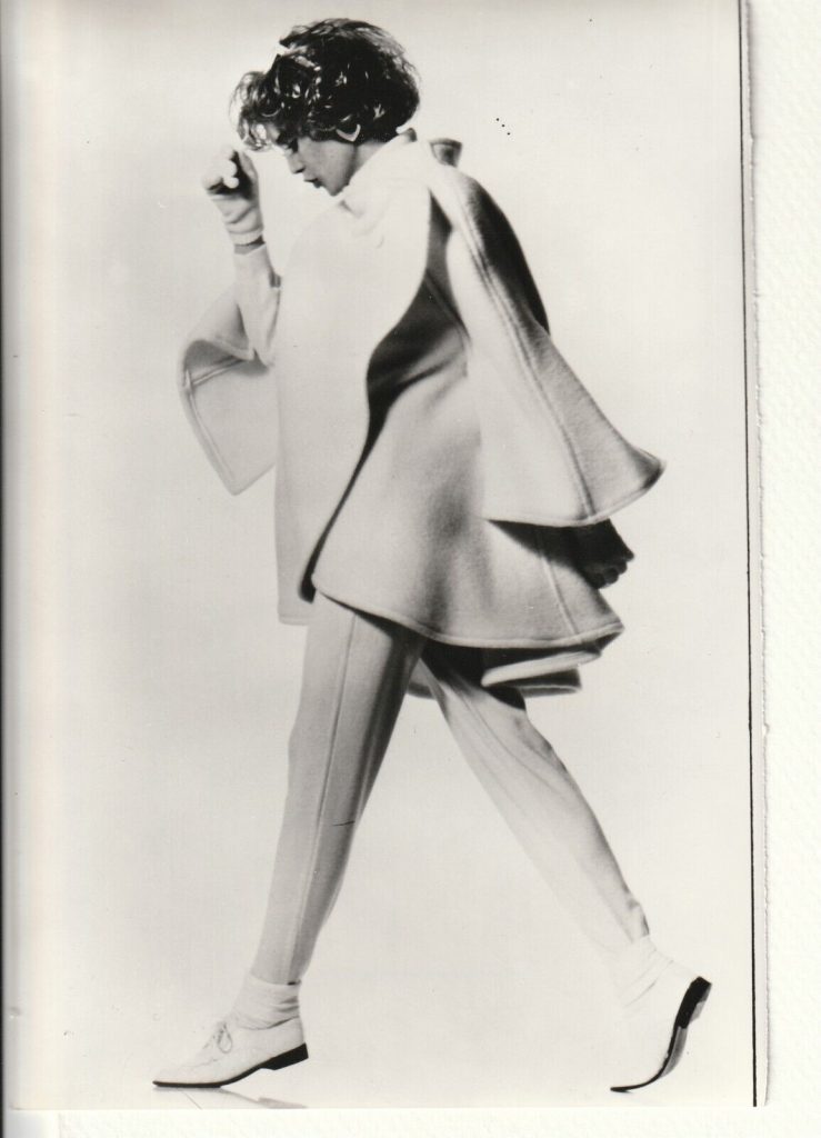 TIRAGE PHOTO Argentique André Courreges 1990 photo de mode 12X18cm
