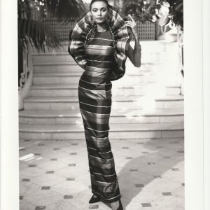 TIRAGE PHOTO	Argentique PIERRE BALMAIN 1990 Photo service de MODE 20X30cm